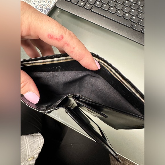 Burberry Nova Check Flip open wallet - Picture 7 of 8